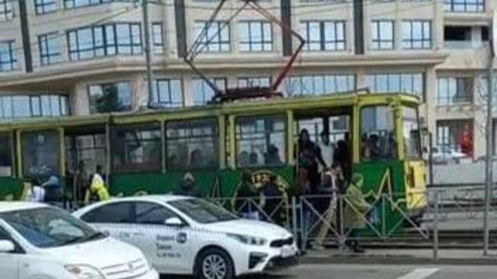 Трамвай сбил пенсионерку на ул. Островского в Краснодаре