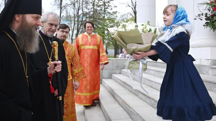 У России есть великое православное будущее: В Гимназии Святителя Василия Великого состоялся Пасхальный праздник