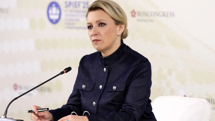 Захарова потребовала от США расследования покушения на соратника Трампа