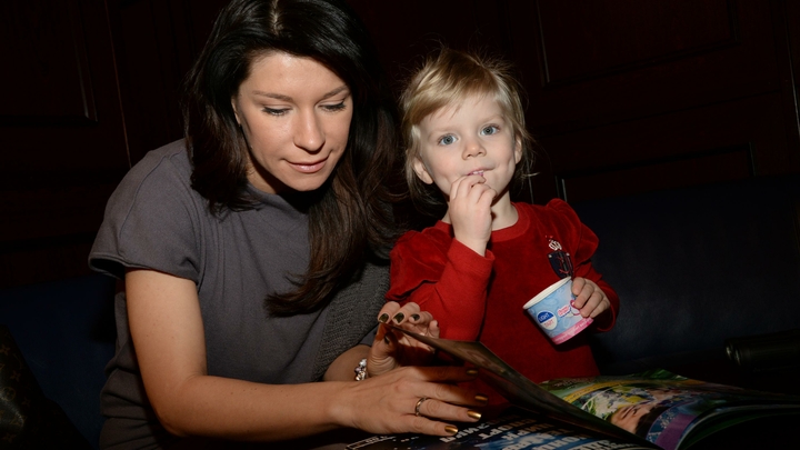 Выдаю тут секретики: Актриса вслед за Михалковым назвала зарплаты коллег