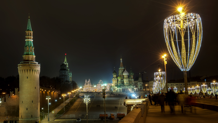 Свернул за угол - столкнулся с лошадью: Житель Лондона рассказал, чем удивила его Москва