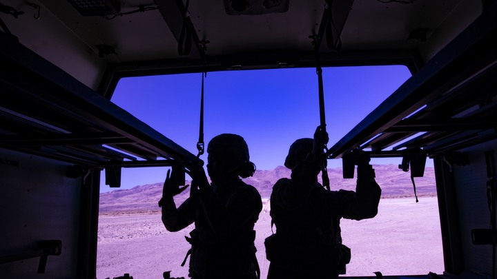 Для понимания: Сколько у США на самом деле вооружения - видео с одной из секретных баз