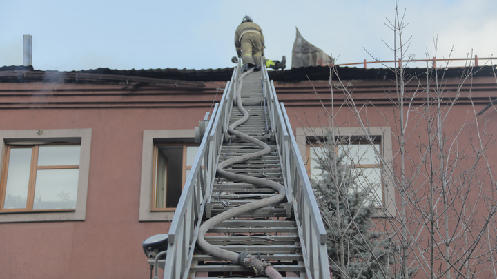 ВСУ нанесли три ракетных удара по Токмаку на Запорожье, есть погибшие – Рогов