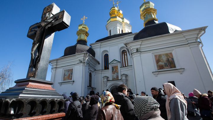 Русская легкомысленность и слабость Януковича. Священник Андрей Ткачёв назвал причины краха Украины