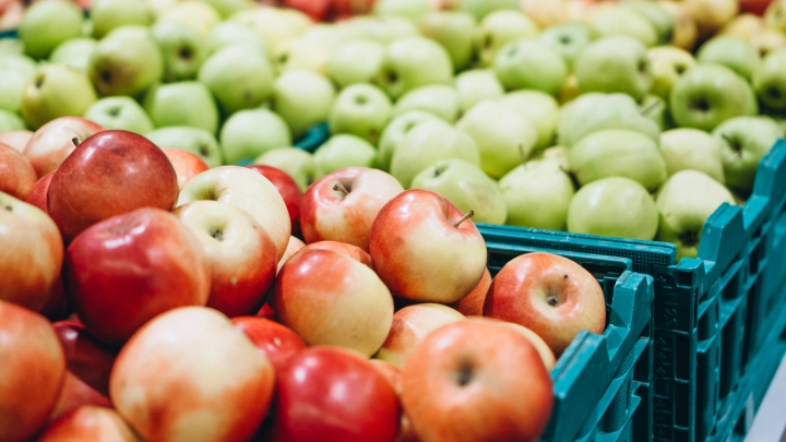 Яблоки подскочили в цене: где за них платят 638 рублей за килограмм