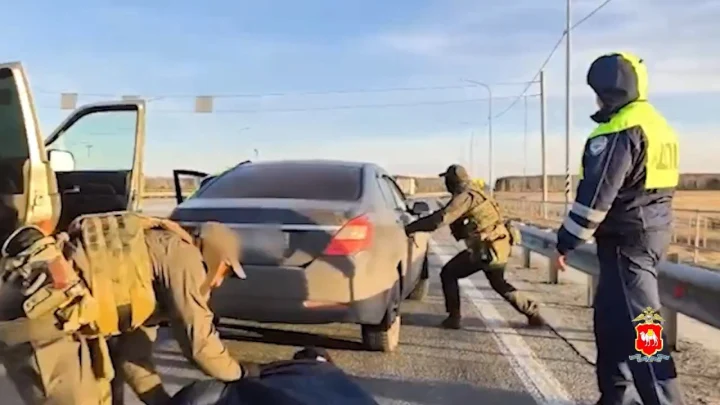 Банду наркоторговцев во главе с гражданином Таджикистана раскрыли в Челябинской области