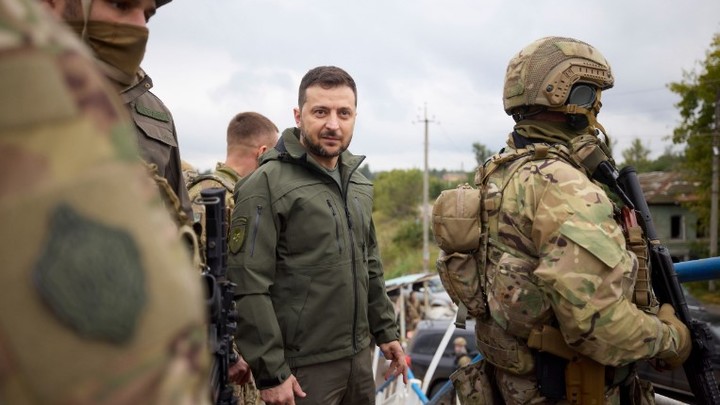 Зеленского подтолкнули к заявлению о переговорах с Россией - источник