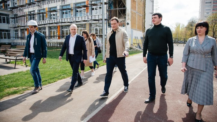 Школы, поликлиники, дома и площади: Инспекция проверила главные стройки г.о. Пушкинский