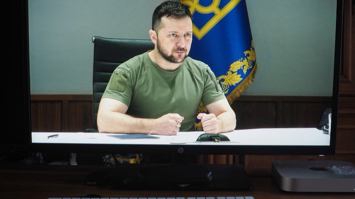 Зеленский обвинил ЕС в саботаже: Не дождался 8 млрд евро