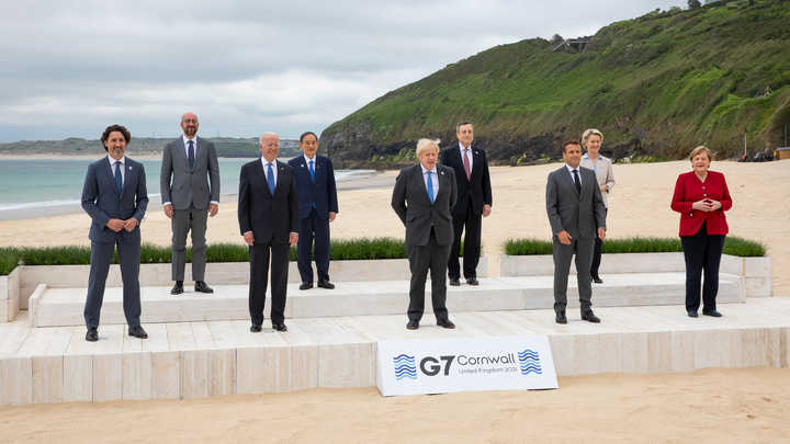 Гигантский цирк: Лидеры стран G7 раскритиковали свой саммит