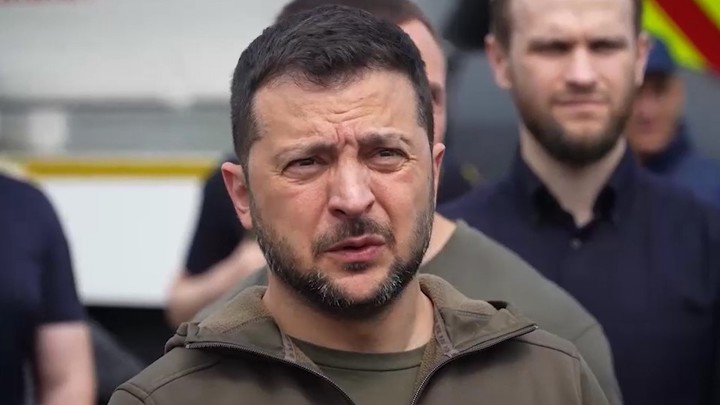 Провал контрнаступа: Зеленскому срочно ищут замену - Азаров