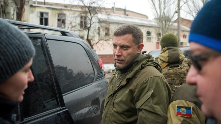 Украинские СМИ «поставили на костыли» главу ДНР Захарченко