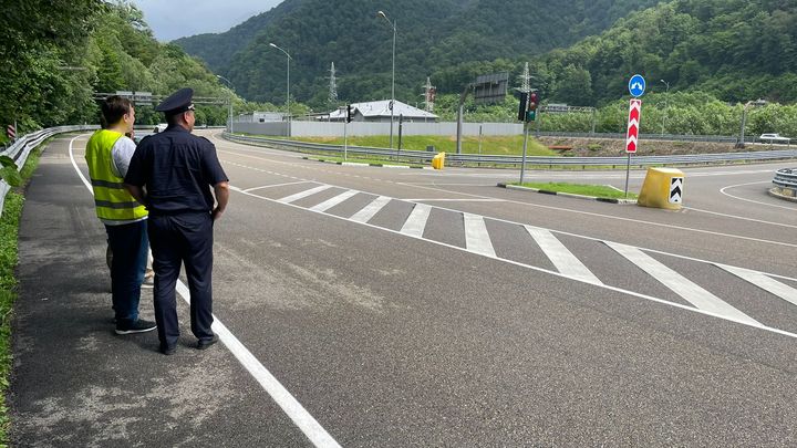 На Кубани в курортный сезон ограничили дорожные работы