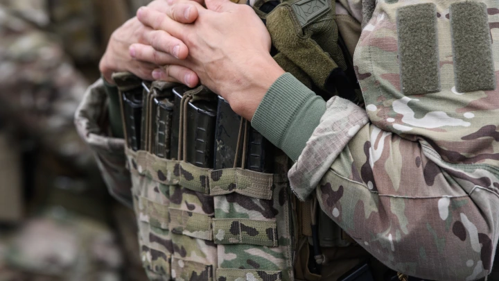 Украинцы из прифронтовых деревень сдают русским военным позиции ВСУ