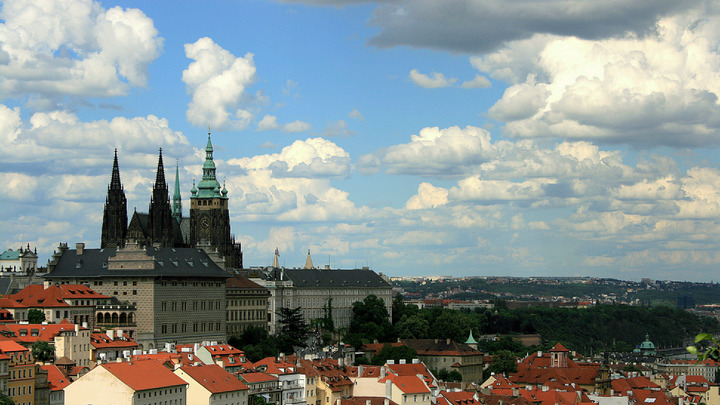 Чехия придумала хитрый план, как заработать на России. В ход пошли советские документы