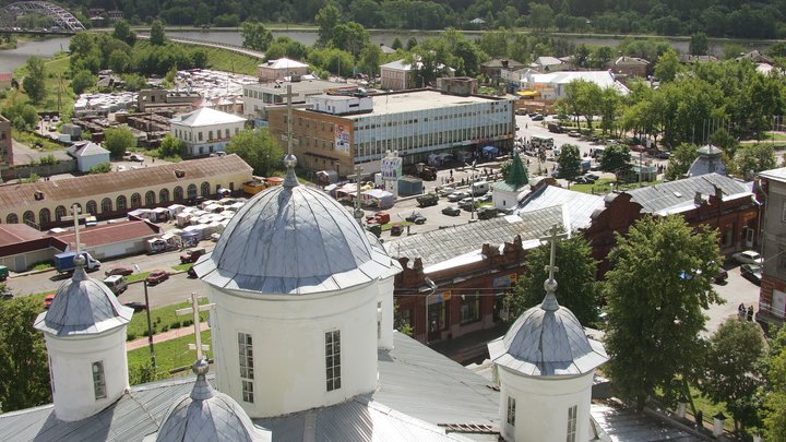 В Кинешме из-за праздника Волжского бульвара ограничат движение транспорта в центре города