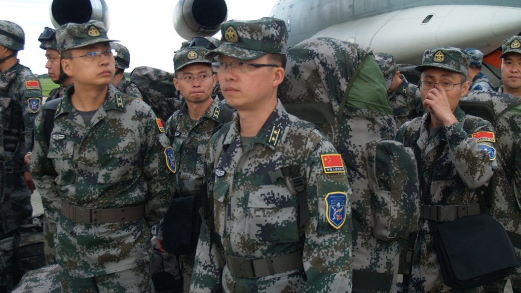 Китай поможет. Китайские войска на Украине. Военные Китая. Армия Китая на Украине. Военные материалы.