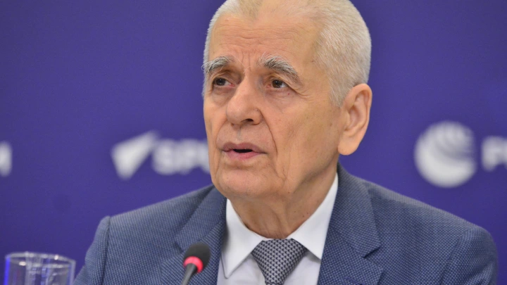 Геннадий Онищенко назвал преждевременными утверждения о появлении нового вируса
