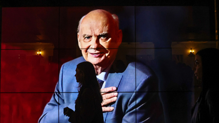 Любил людей, Родину и Пахмутову: В Москве простились с Николаем Добронравовым