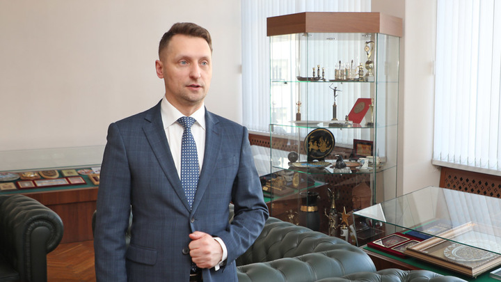 Владимирский вице-губернатор Куимов потребовал от учителей работать на 2 ставки