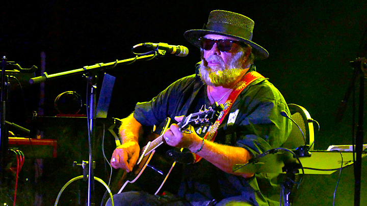 Борис Гребенщиков отправил русских в лагерь, обвинив в трусости. Чем ответим?