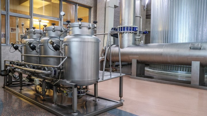 Пивному бизнесу в России грозит облава: Ужесточить контроль могут после массового отравления сидром