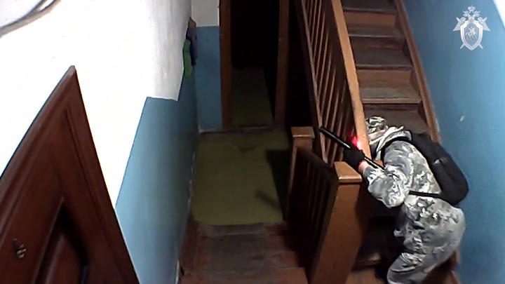 Следком обнародовал видео ночного поджога жилого дома в Кинешме