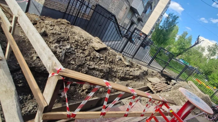 17-летний юноша погиб в теплотрассе в Дзержинском районе Новосибирска