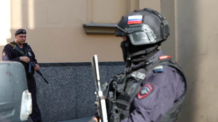 В Бурятии пьяный уклонист устроил стрельбу в воинской части. Есть пострадавший