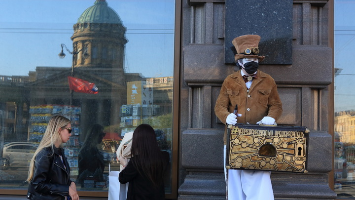 В Санкт-Петербурге вводят курортный сбор с туристов – по 100 рублей за ночь