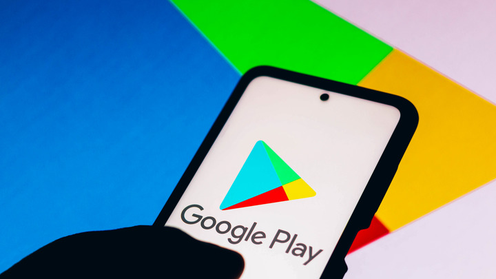 Google Play ограничивает работу в России: что это значит для пользователей