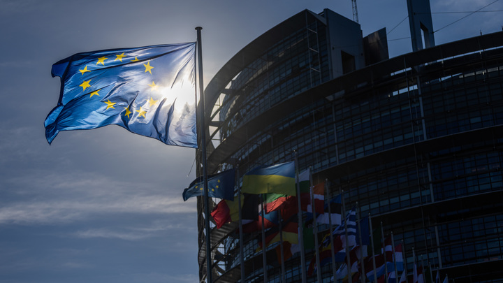 Боррель сбросил маску: Дело не в любви к Незалежной. Кто волнует Европу?