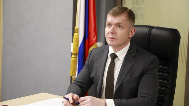 Петр Бобылев готов выплатить компенсацию курьеру после конфликта в Москве