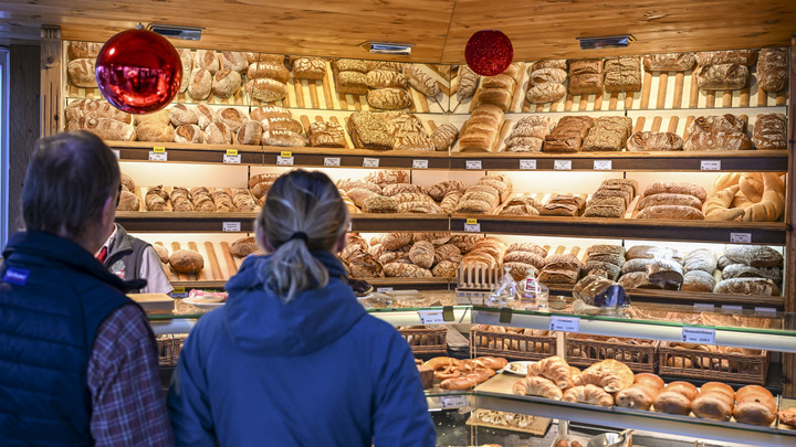 Пекарня на 10 метрах и другие заведения Москвы: Власти раздали гранты для малого бизнеса