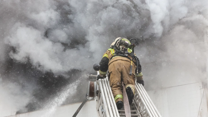 Пожар в тульском военном госпитале связан с диверсией? Украина выдаёт инцидент за перемогу