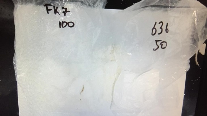 Две москвички планировали сбыть в Сочи полкилограмма наркотиков