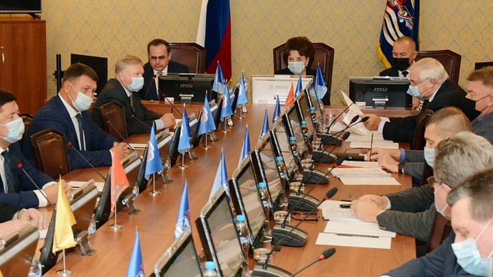 Вместо Александра Гусаковского депутатом Ивоблдумы станет Иван Петров