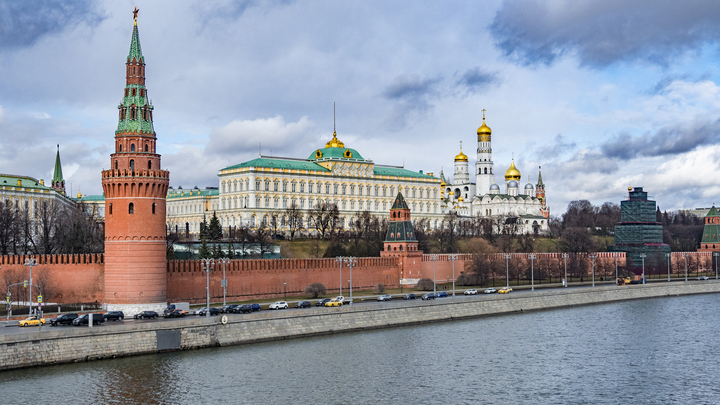 Делягин предсказал серьёзное изменение политики России к осени: Пожалуйста, помните