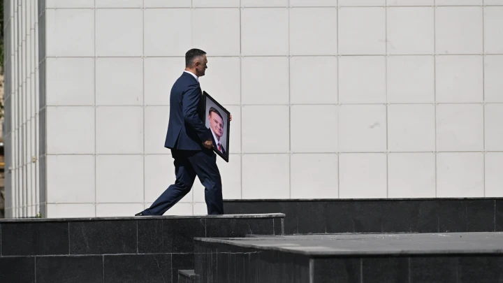 На Смоленское кладбище привезли тело Старовойта