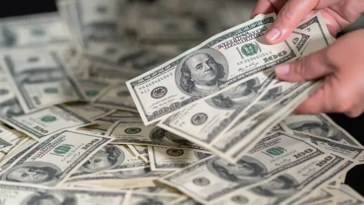 Зеленский, где все эти деньги? Трамп поставил Киеву жёсткий ультиматум