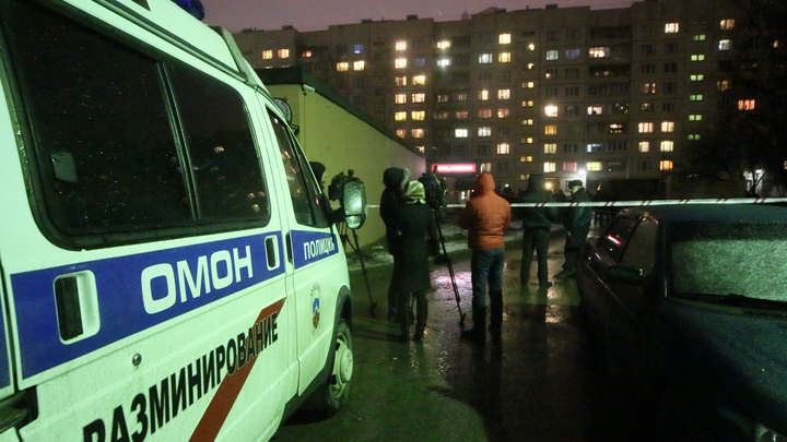 Мощная бомба лежала в тайнике в слепой зоне. Металлургический завод в Петербурге спасли от теракта