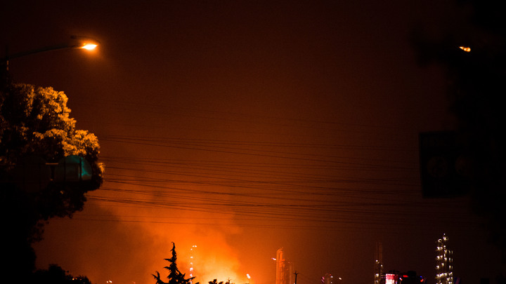 Зарево и взрывы. ВСУ ударили по Луганску: Что известно на данный момент