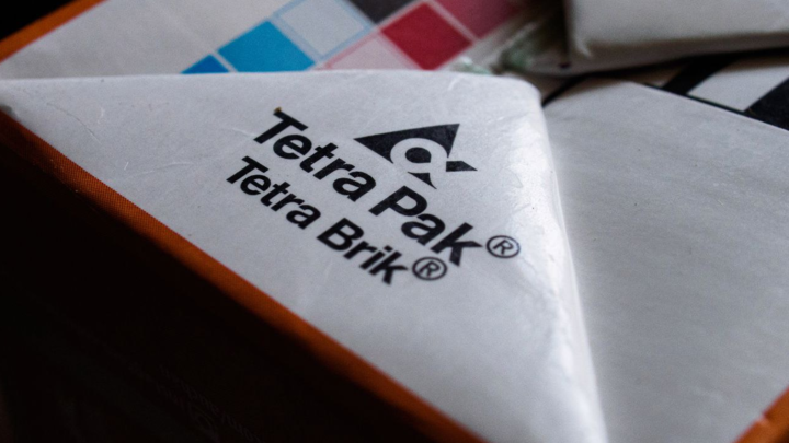 Да будет цвет: в Лобне возобновили производство цветной упаковки Tetra Pak