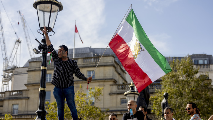 Иран пригрозил Израилю новыми фронтами в случае вторжения в сектор Газа