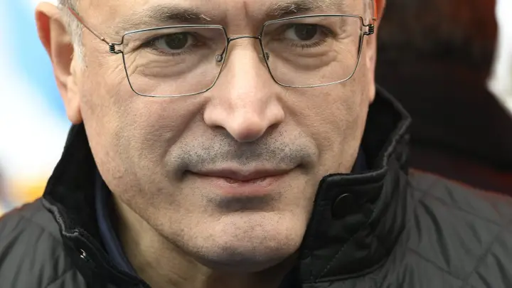 Путин не проиграл эту войну: Ходорковский* назвал срок возвращения либералов в Россию. Он оказался немаленький