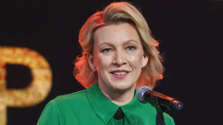 Этими эмоциями я жила три года: В Петербурге состоялась премьера песни Марии Захаровой