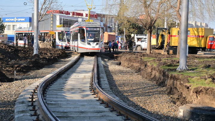 В Краснодаре восстановили движение по трамвайному кольцу на улице Московской