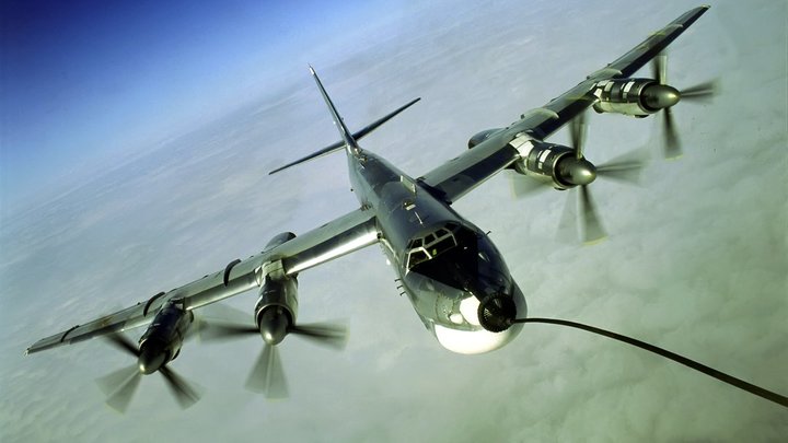 Силы военной авиации России и Китая в течение 13 часов совместно патрулировали АТР