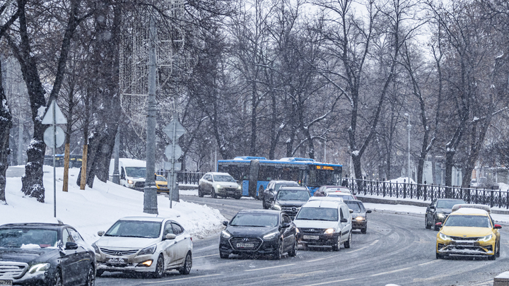 Автомобилистов Челябинской области предупреждают о метелях и сильном снегопаде