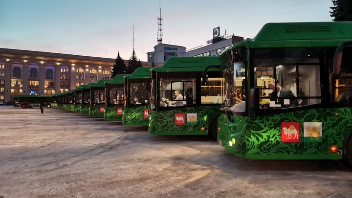 В Челябинске пустили новые эко-автобусы